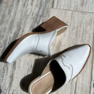 Zuecos cuero 06