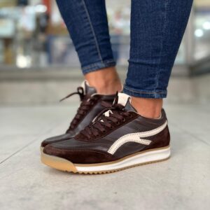 Zapatilla Xenia cuero