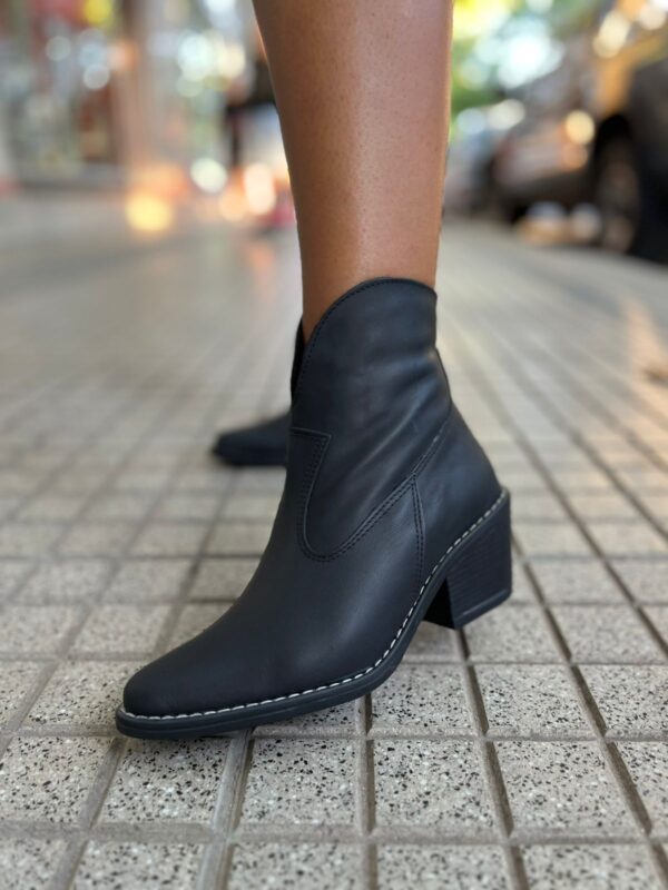 Texana Alice cuero color negro