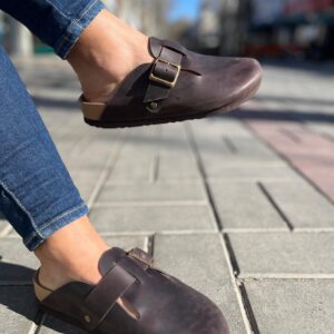 Zueco Boston Cuero chocolate